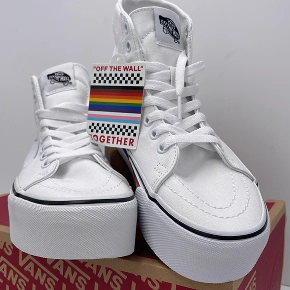 Vans WMNS Sk8-Hi Tapered Pride Rainbow Platform Sneakers 
VN0A7Q5PRNC - Picture 5 of 16